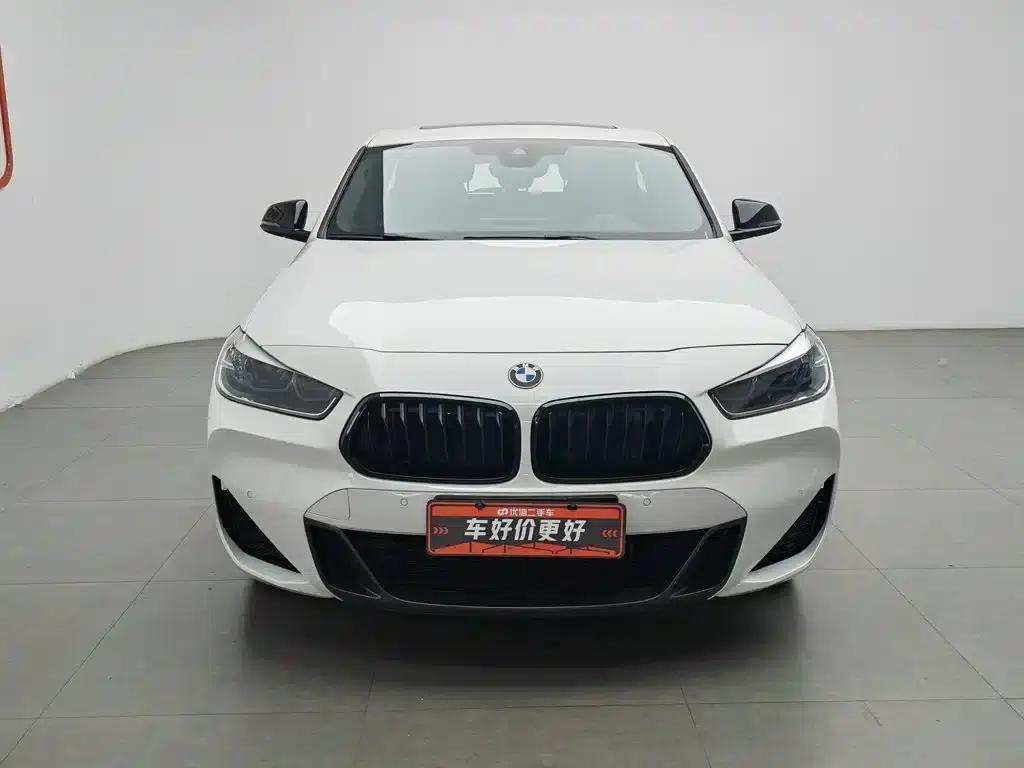 BMW X2 2020 sDrive25i Luxury M Sport Package — миниатюра 3
