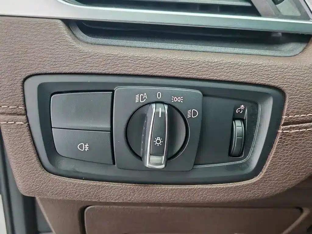 BMW X2 2020 sDrive25i Luxury M Sport Package — миниатюра 21