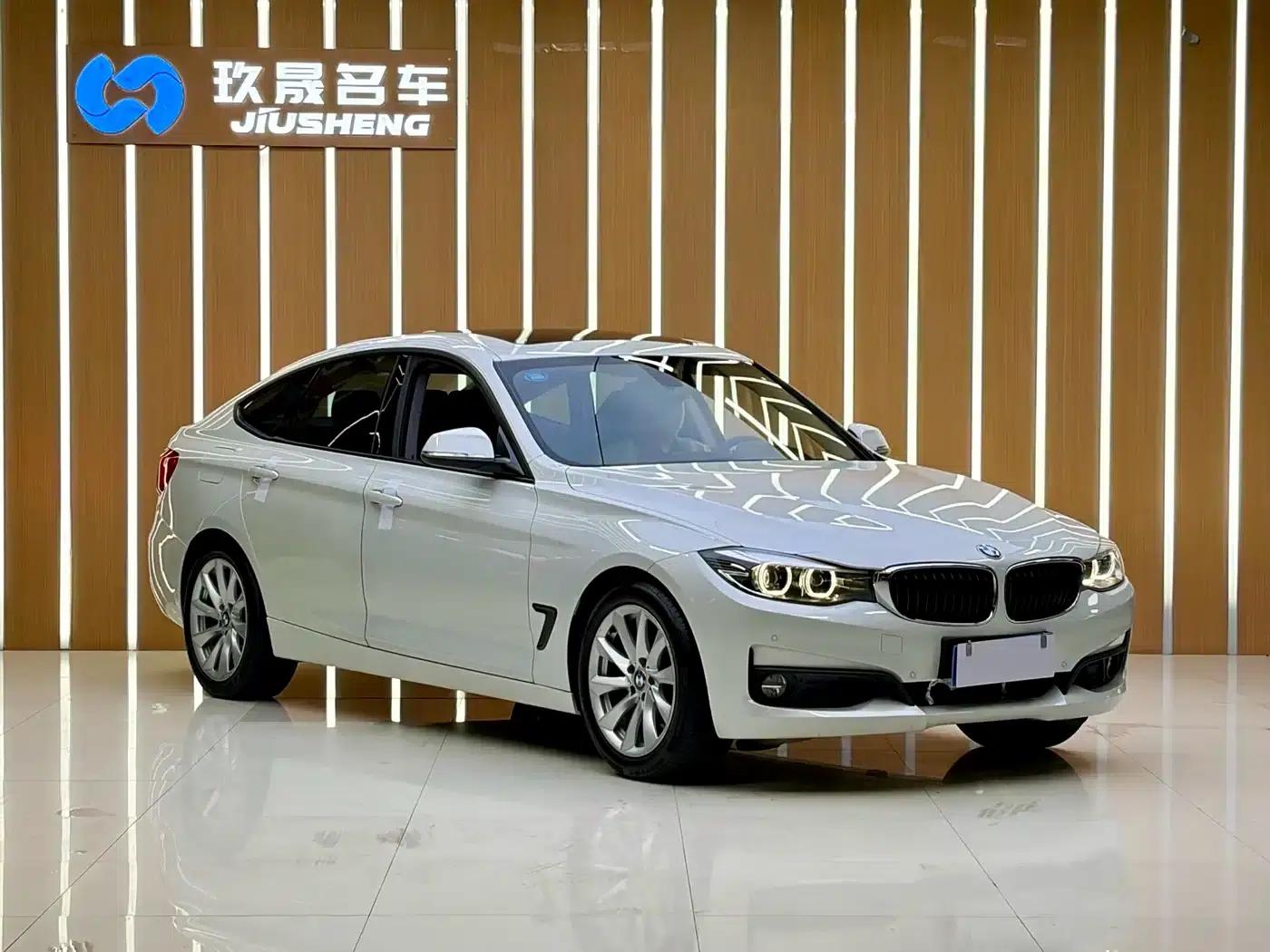 BMW 3 Series GT 2019 320i Fashion Edition — миниатюра 3
