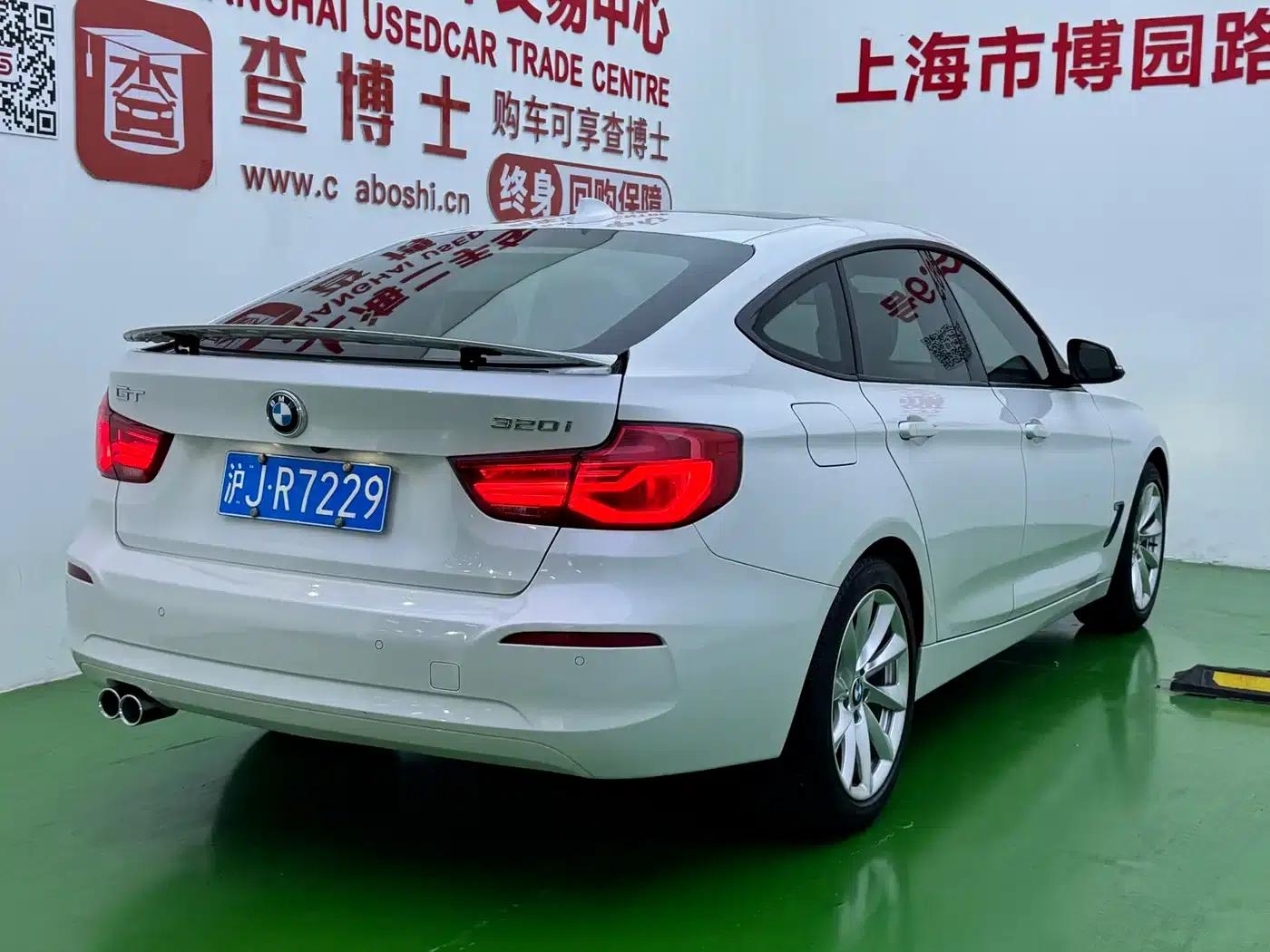 BMW 3 Series GT 2019 320i Fashion Edition — миниатюра 28