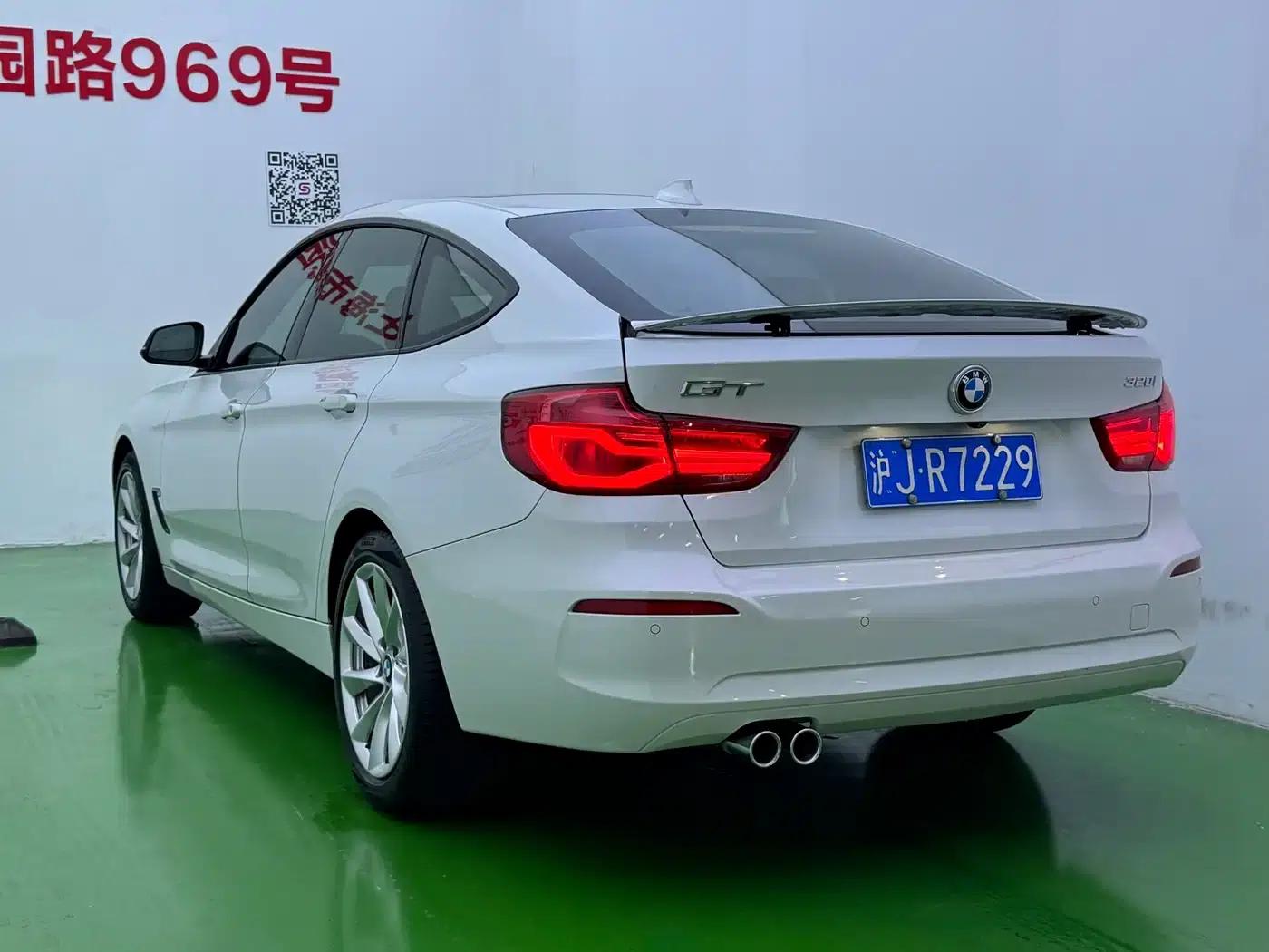 BMW 3 Series GT 2019 320i Fashion Edition — миниатюра 30