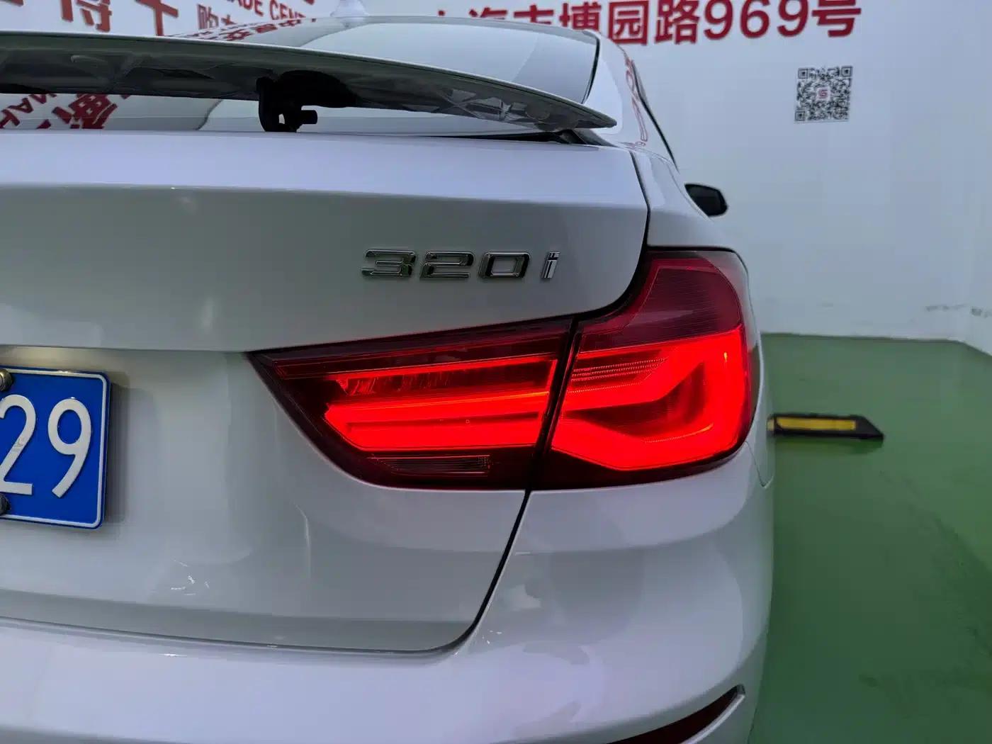 BMW 3 Series GT 2019 320i Fashion Edition — миниатюра 33