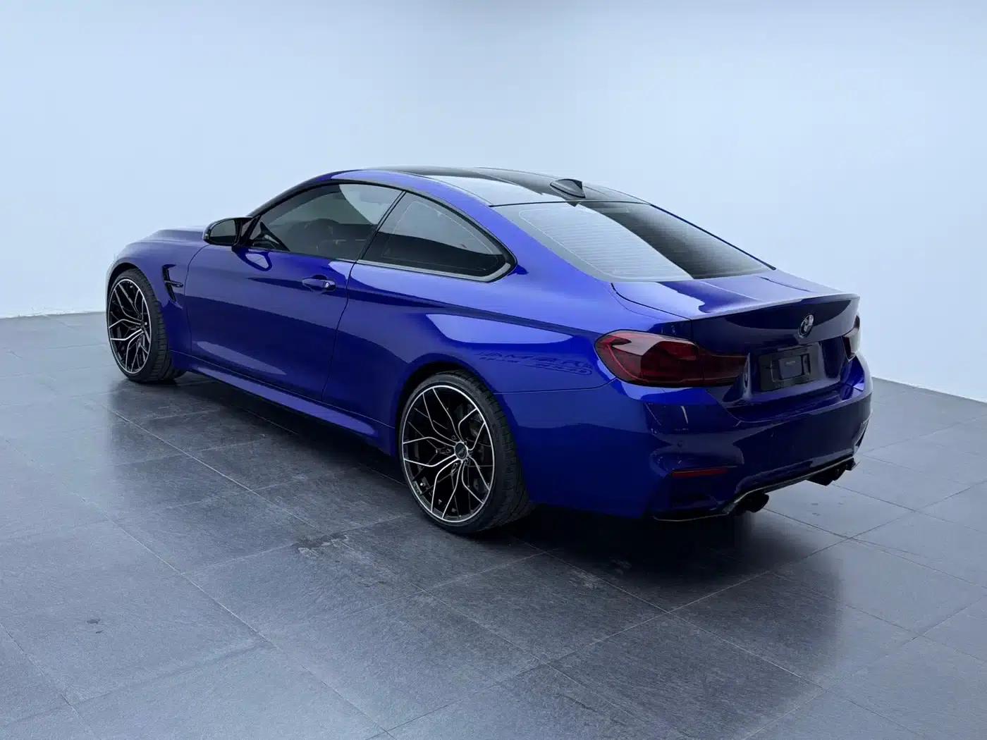 2018 BMW M4 M4 Coupe Fan Edition — миниатюра 8
