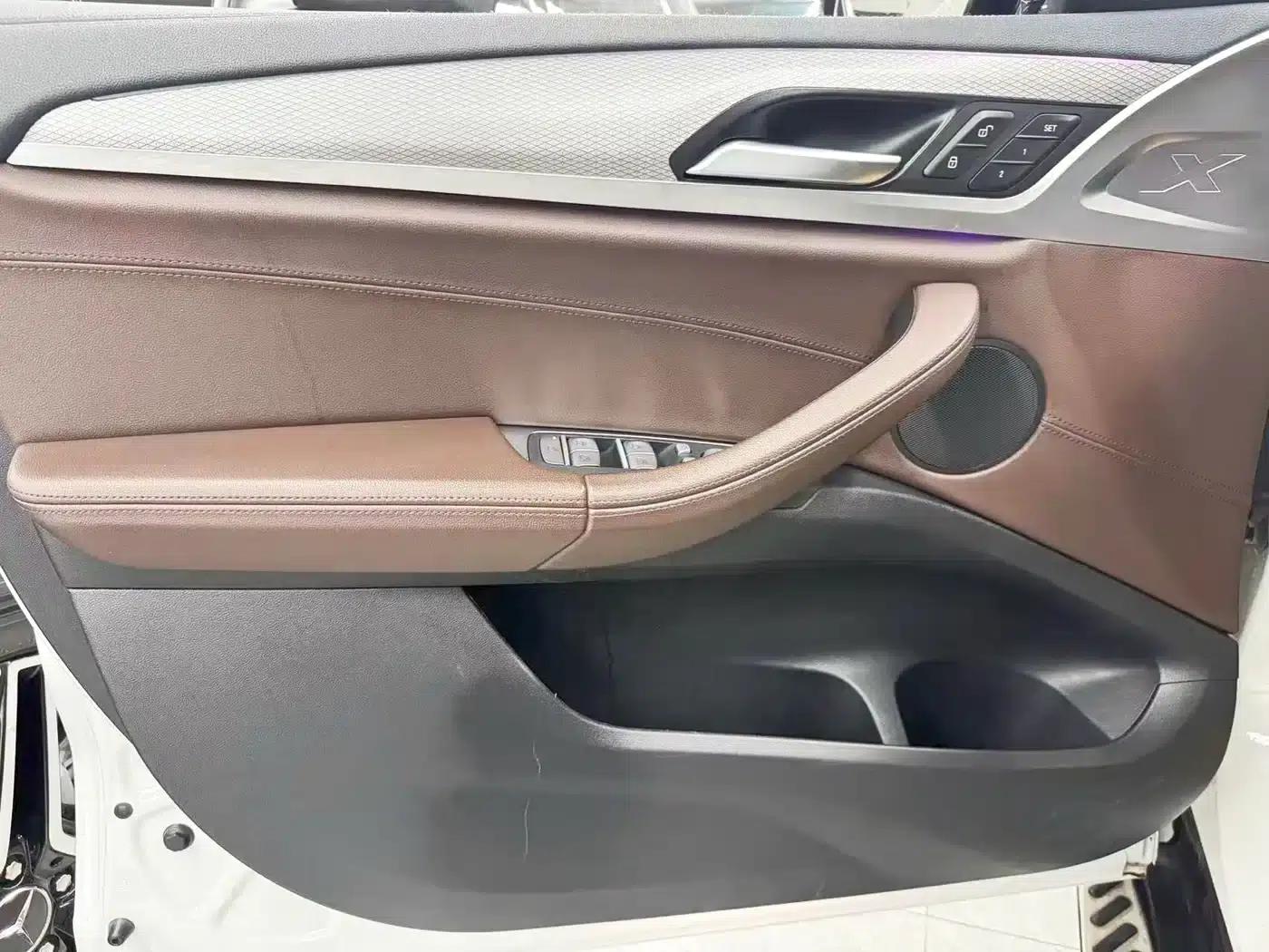 2021 BMW X4 xDrive 25i M Sport Package — миниатюра 12