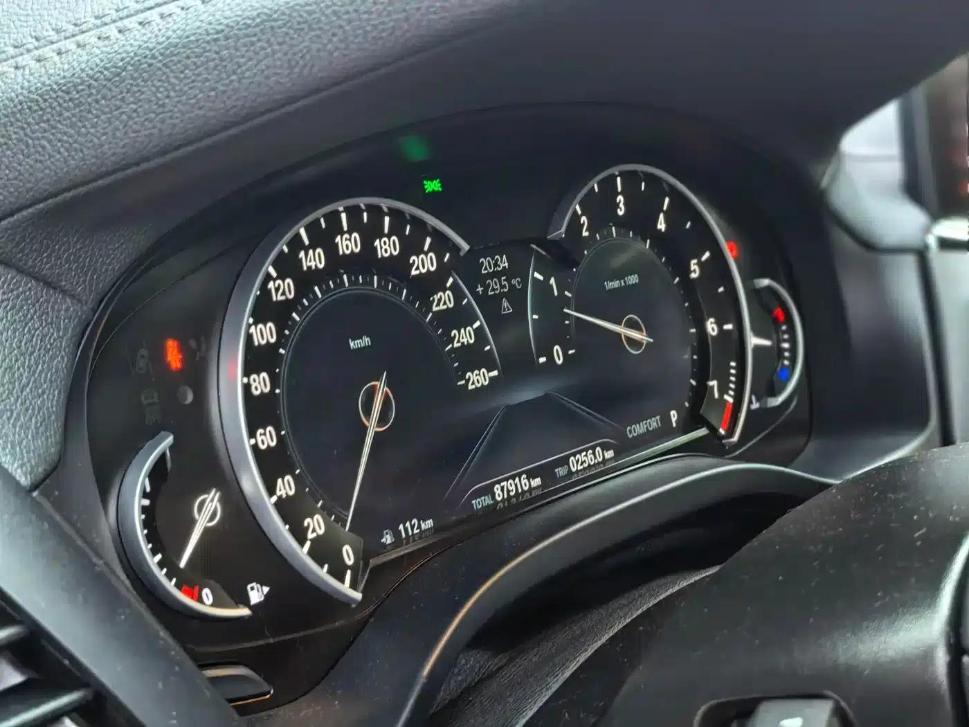 2019 BMW X4 xDrive25i M Sport Package — миниатюра 15