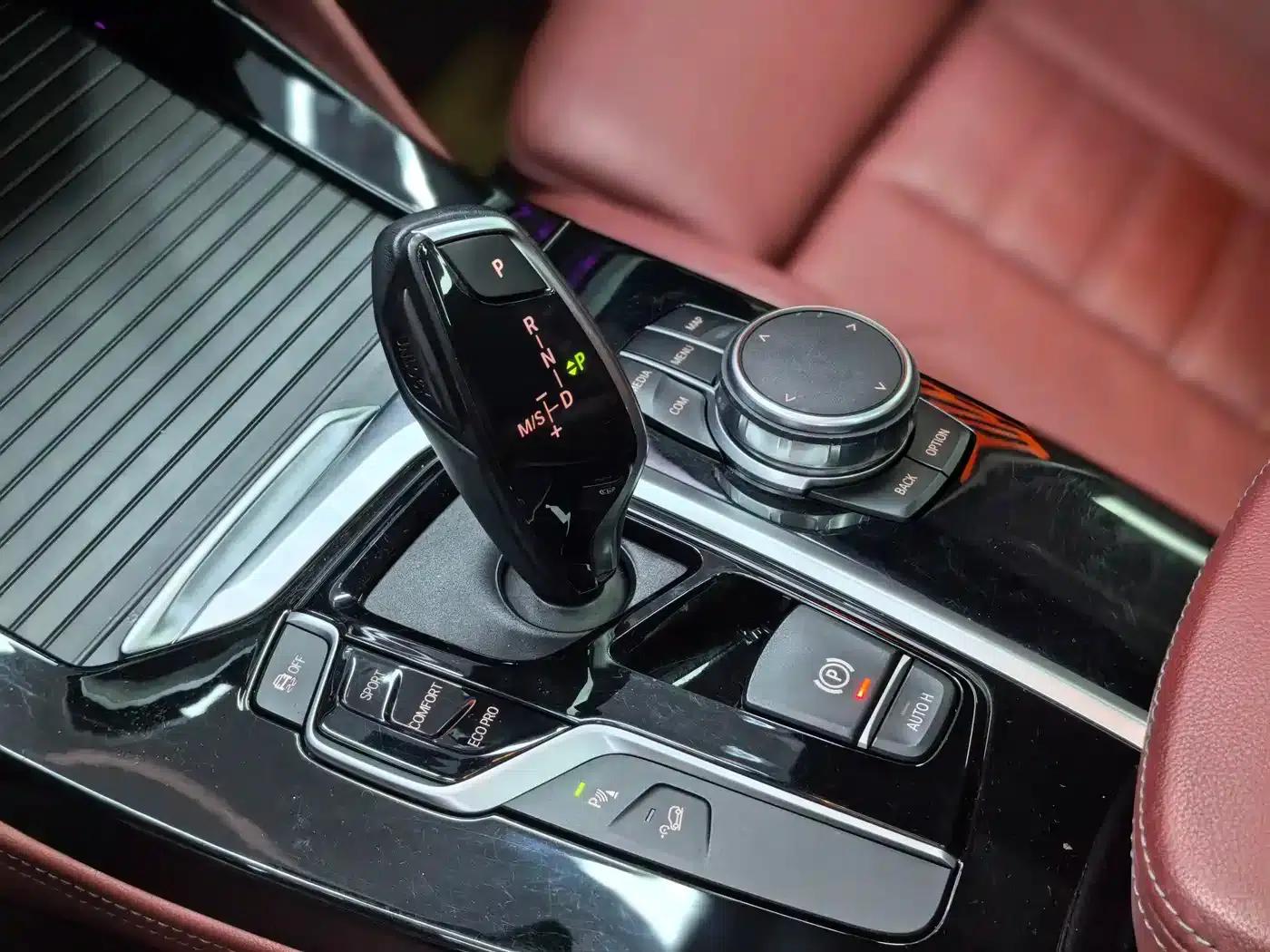 2019 BMW X4 xDrive25i M Sport Package — миниатюра 17