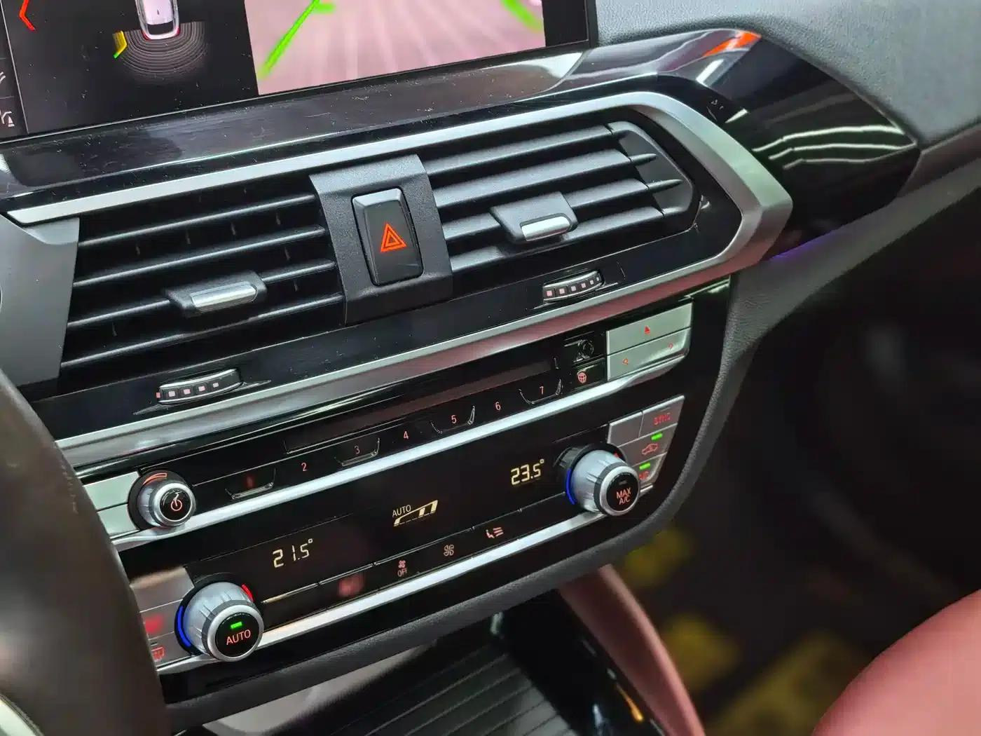 2019 BMW X4 xDrive25i M Sport Package — миниатюра 19
