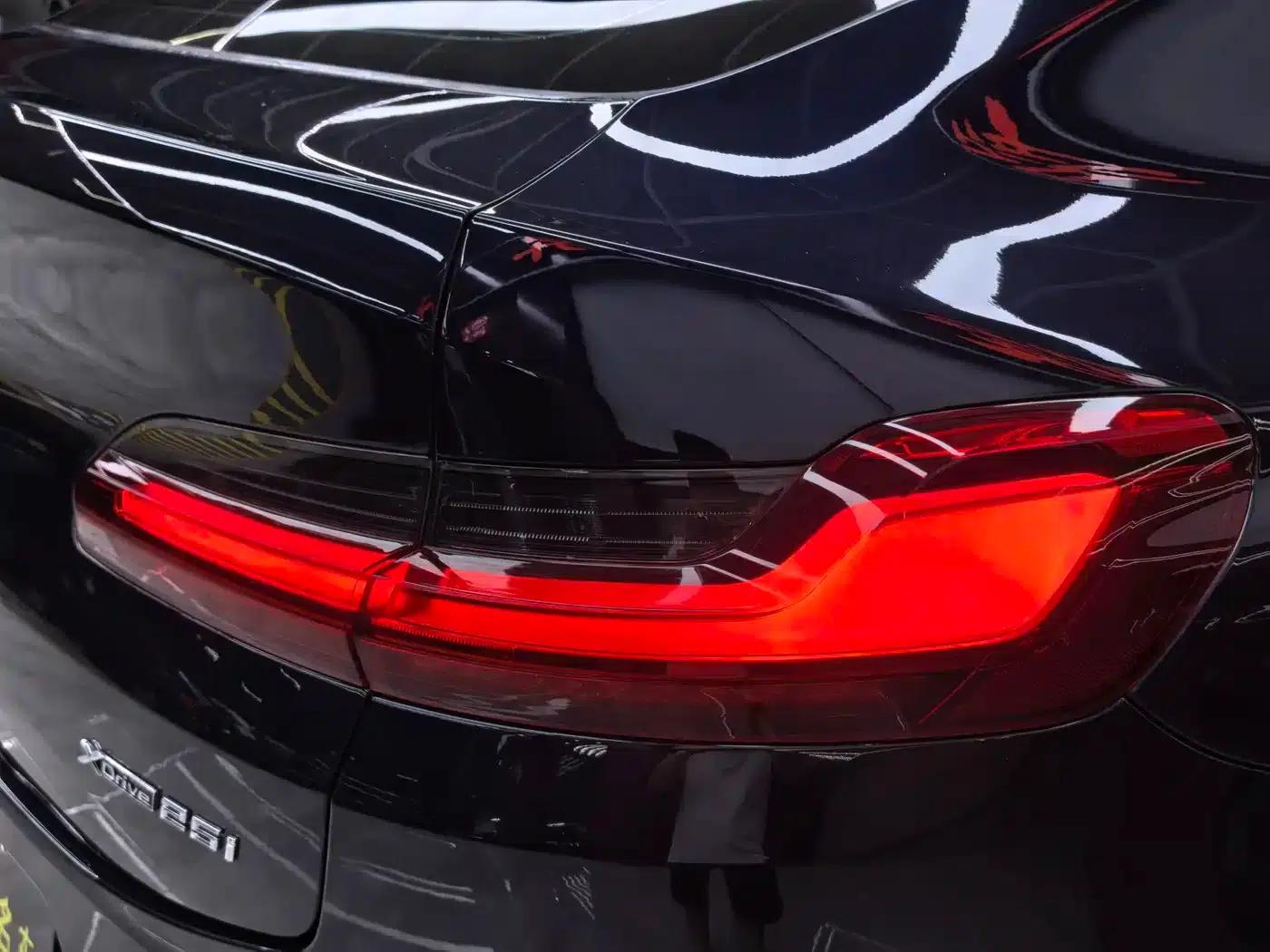 2019 BMW X4 xDrive25i M Sport Package — миниатюра 33