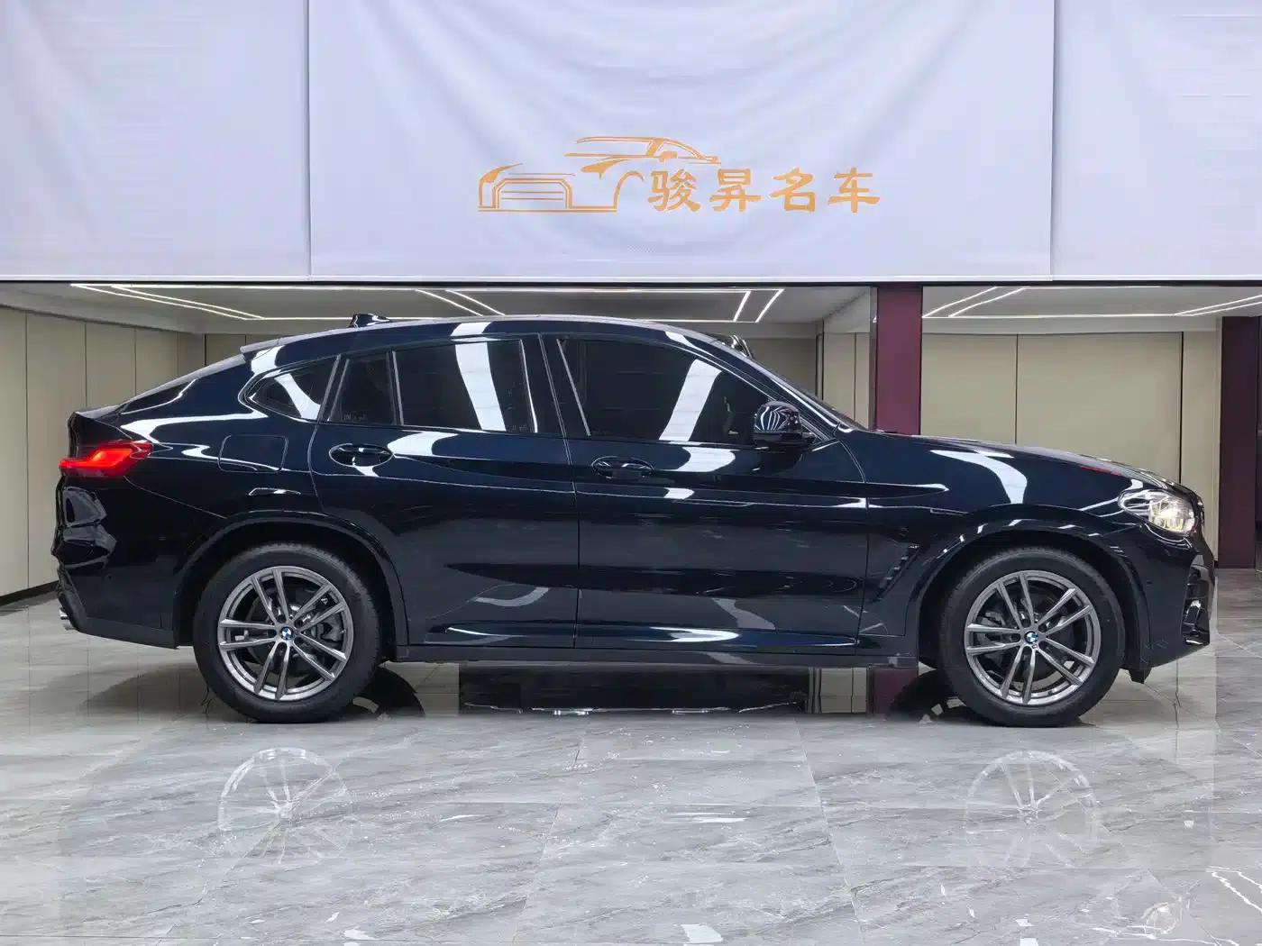 2019 BMW X4 xDrive25i M Sport Package — миниатюра 8