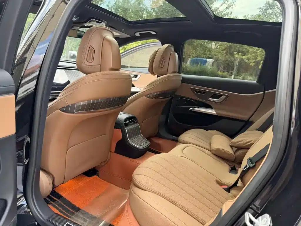 Mercedes-Benz E-Class 2024 E 300 L Fashion Edition — миниатюра 11