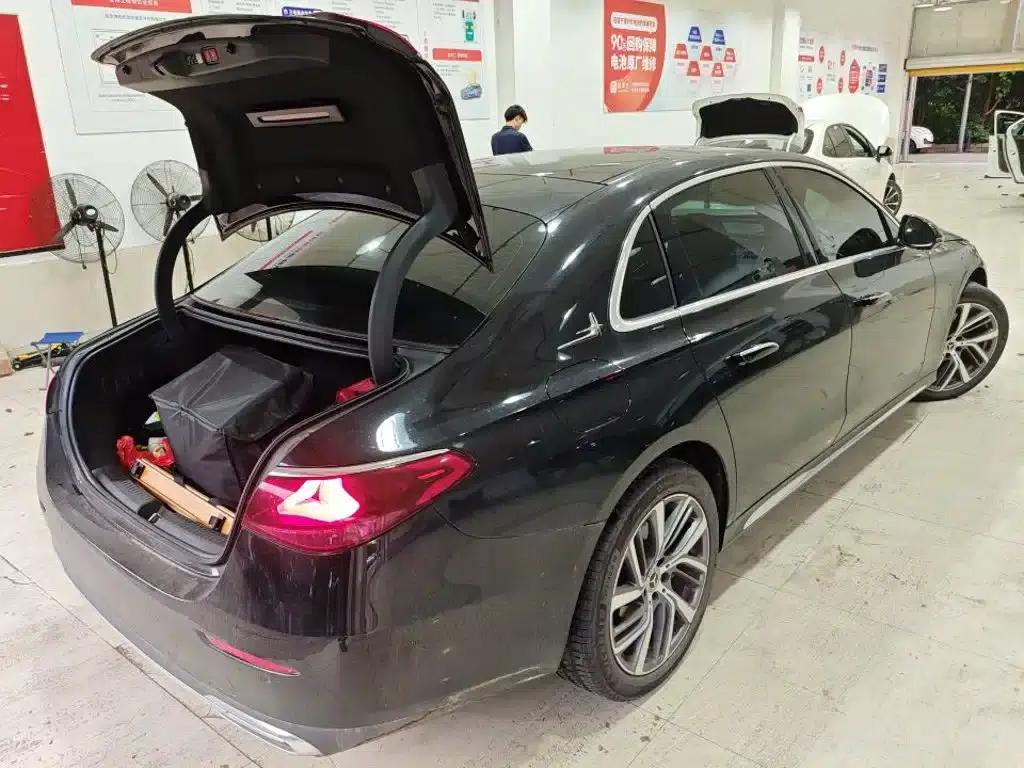Mercedes-Benz E-Class 2025 Facelift E 300 L Fashion Model — миниатюра 3