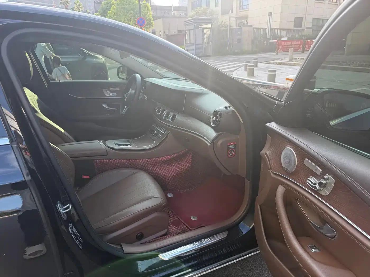 2019 Mercedes-Benz E-Class E 300 L Luxury — миниатюра 9