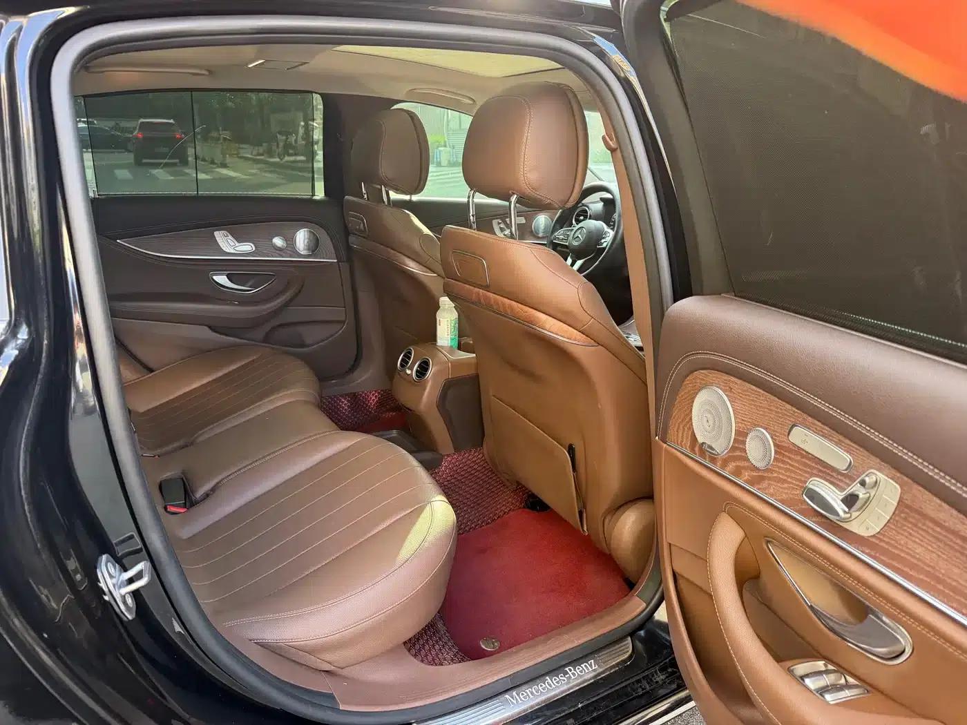 2019 Mercedes-Benz E-Class E 300 L Luxury — миниатюра 10