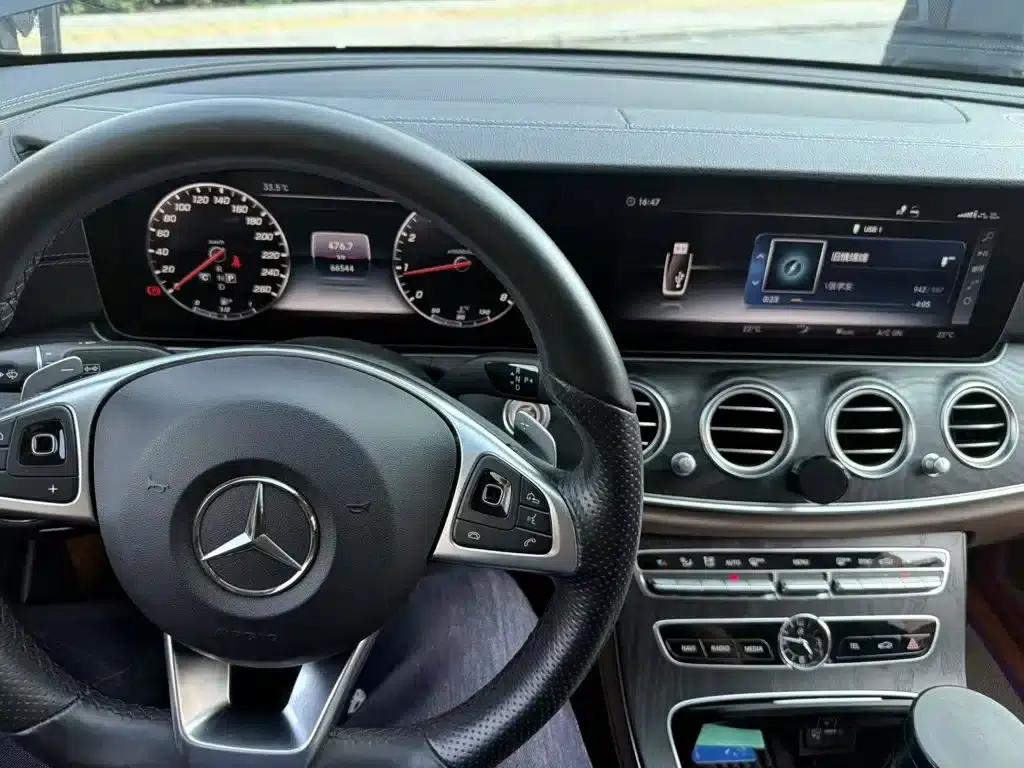 2018 Mercedes-Benz E-Class E 200 L Sport — миниатюра 4