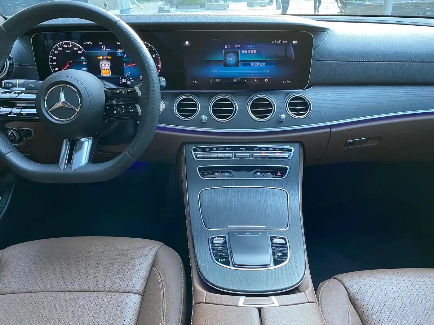 Mercedes-Benz E-Class 2023 E 300 L Sport Luxury — миниатюра 13