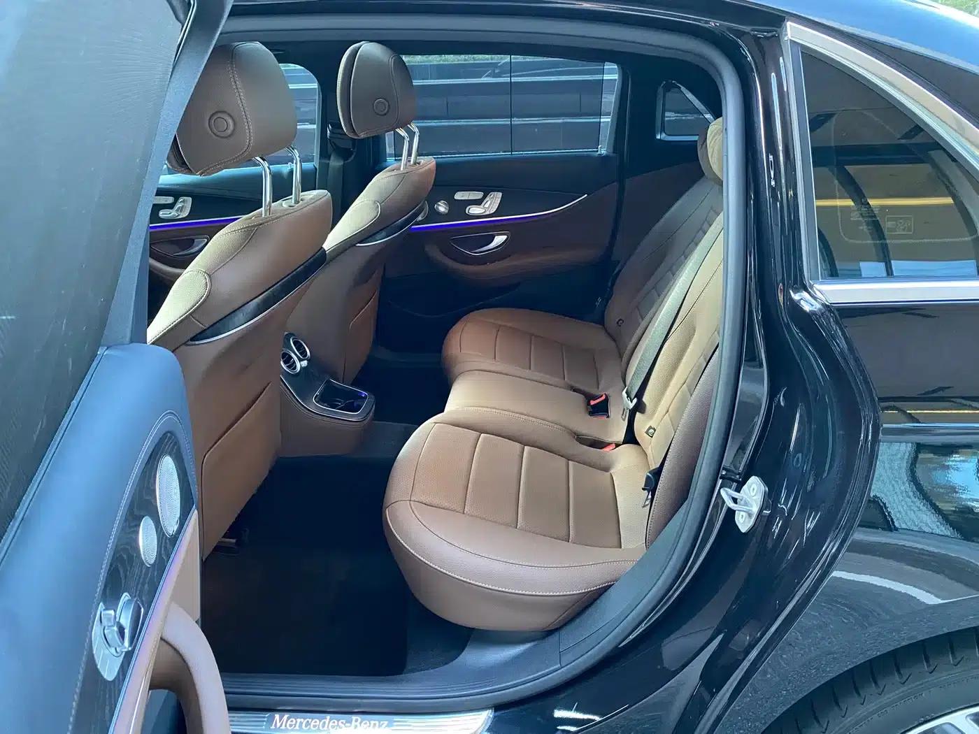 Mercedes-Benz E-Class 2023 E 300 L Sport Luxury — миниатюра 19