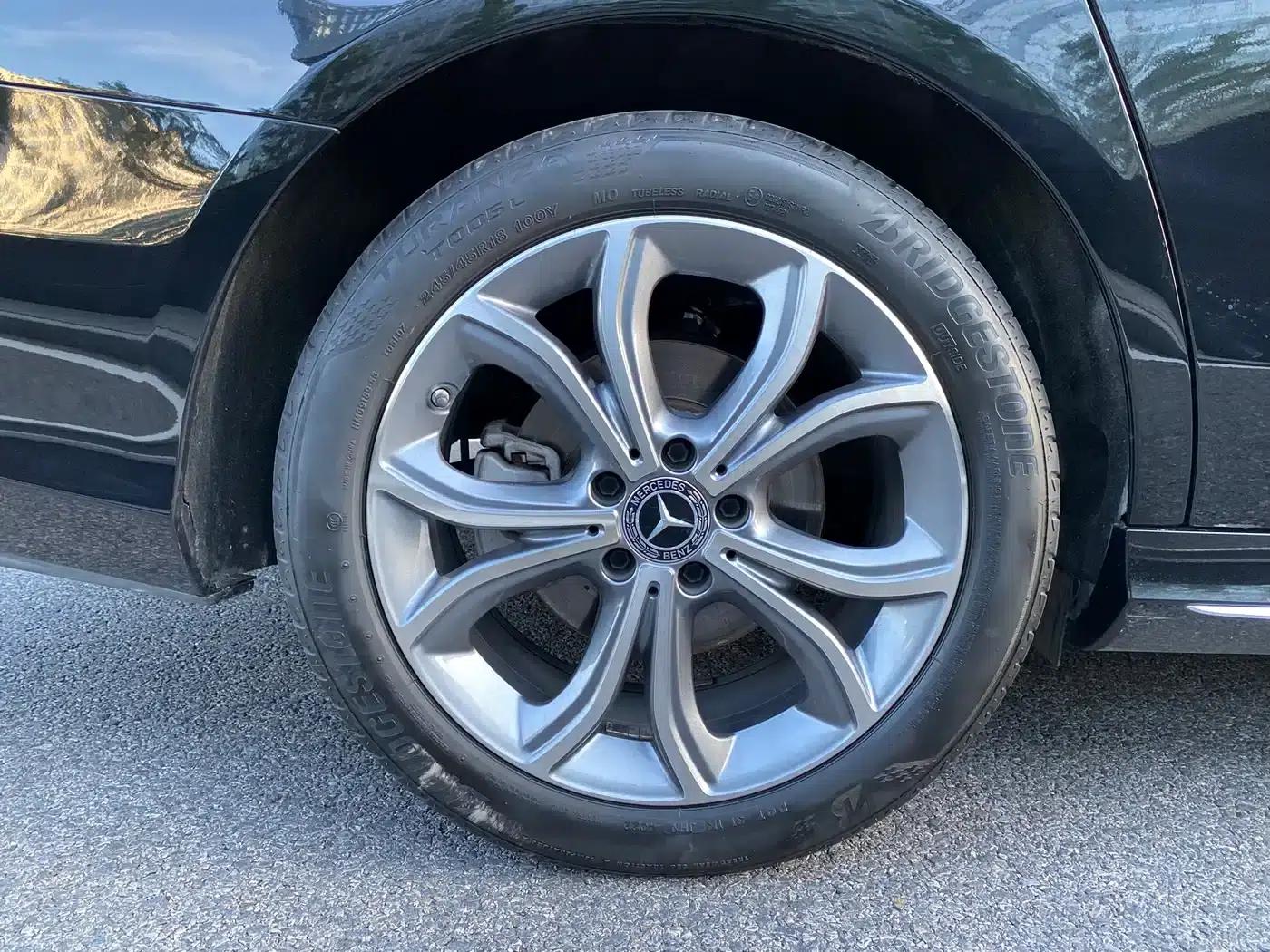 Mercedes-Benz E-Class 2023 E 300 L Sport Luxury — миниатюра 25