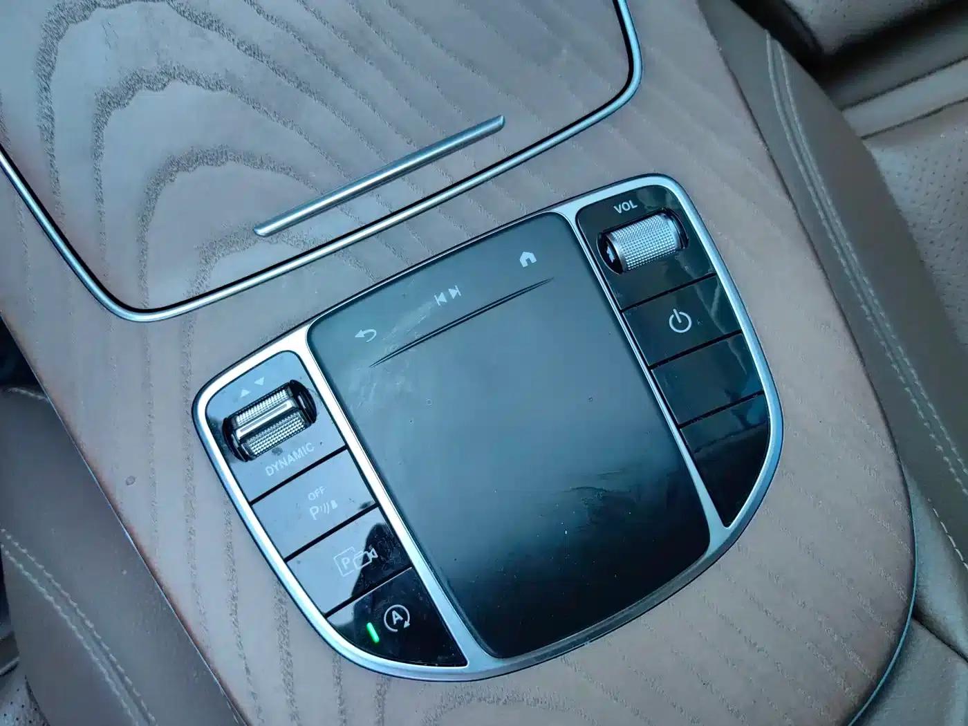 Mercedes-Benz E-Class 2023 Facelift E 260 L — миниатюра 12