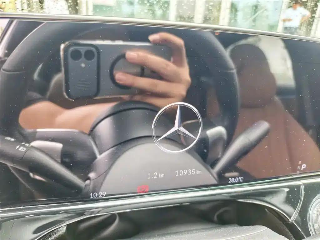 2026 Mercedes-Benz E-Class E 300 L Luxury — миниатюра 5