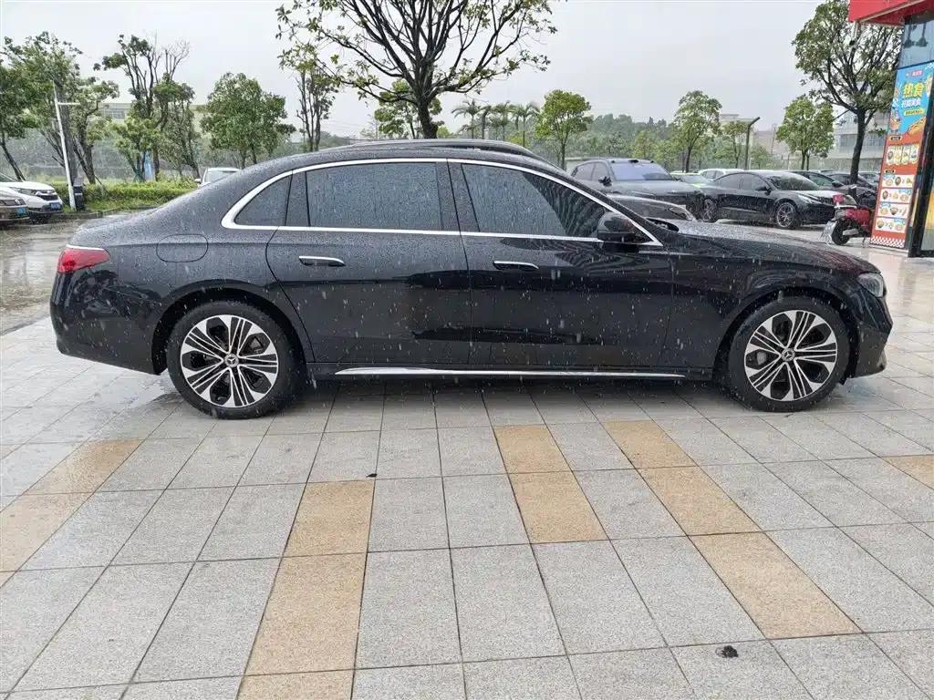 2026 Mercedes-Benz E-Class E 300 L Luxury — миниатюра 9
