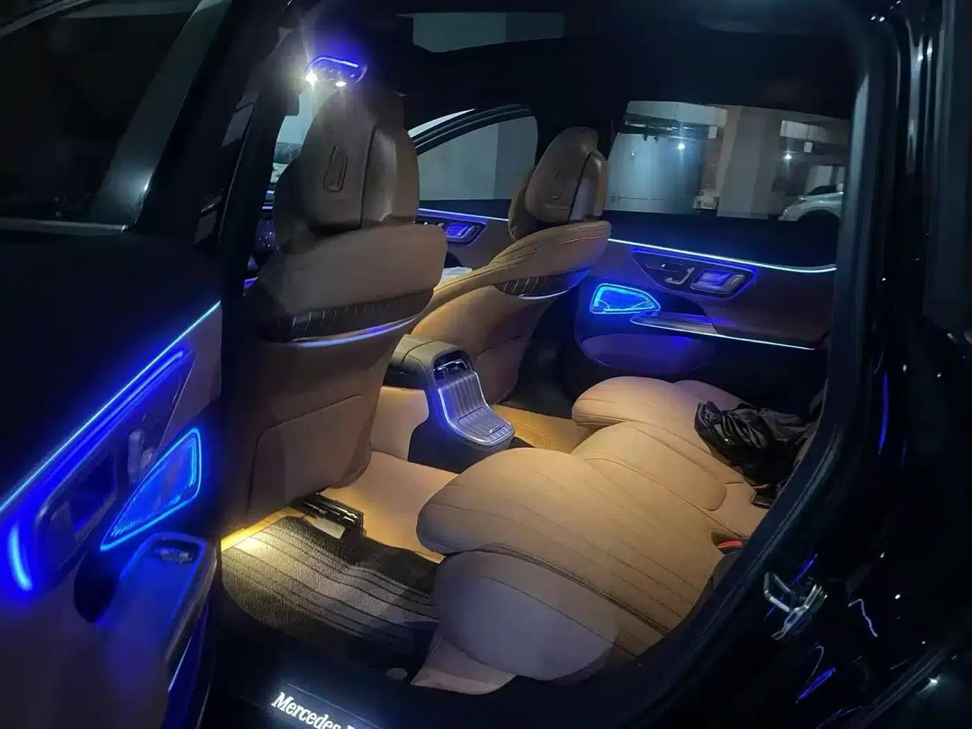 2024 Mercedes-Benz E-Class E 300 L Luxury — миниатюра 4