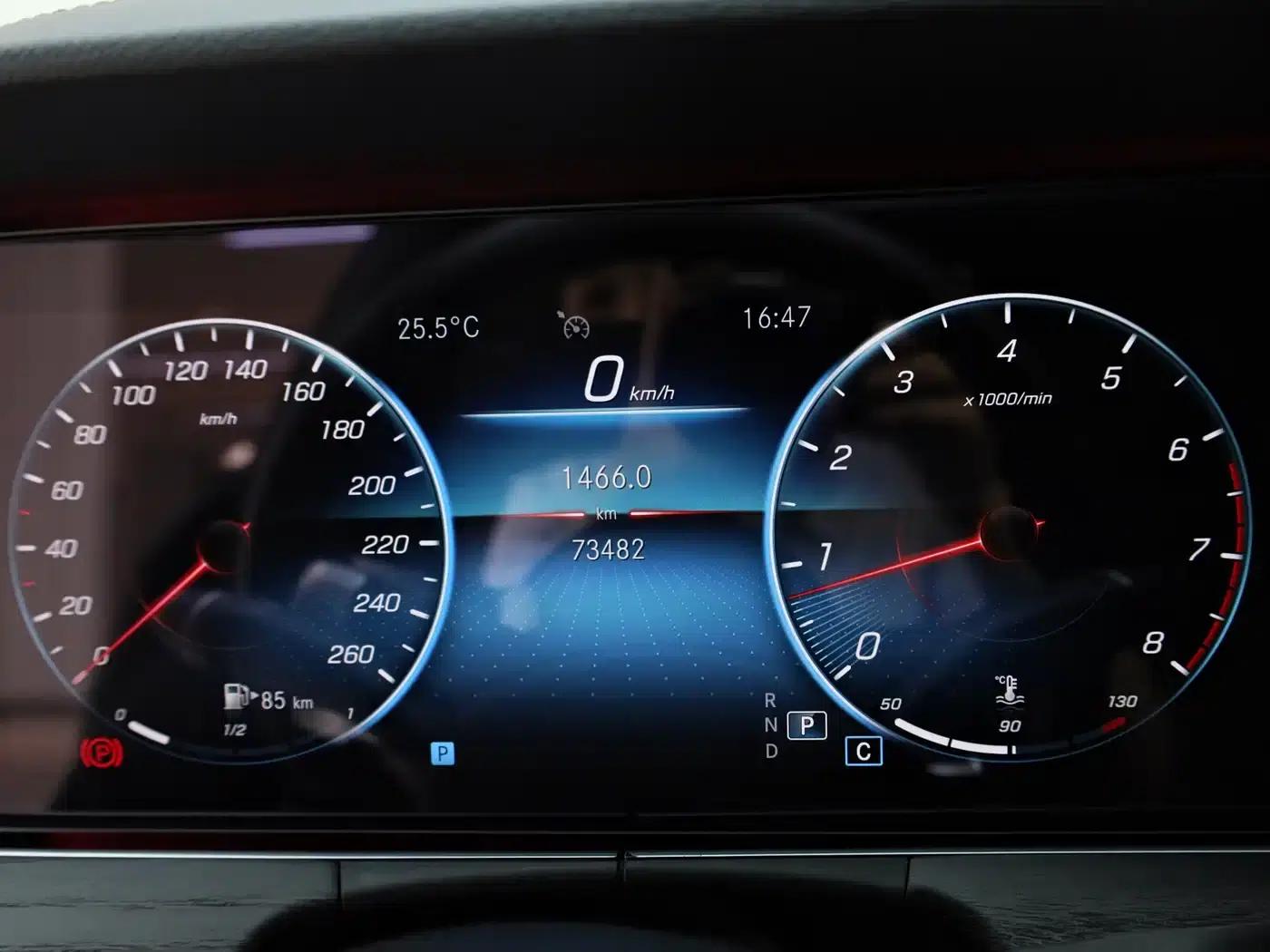 Mercedes-Benz E-Class 2021 E 300 L Sport Luxury — миниатюра 29
