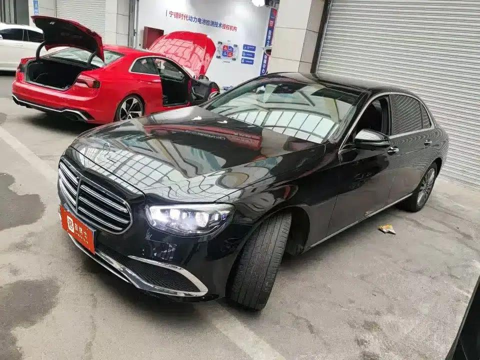 Mercedes-Benz E-Class 2021 E 300 L Premium — миниатюра 1