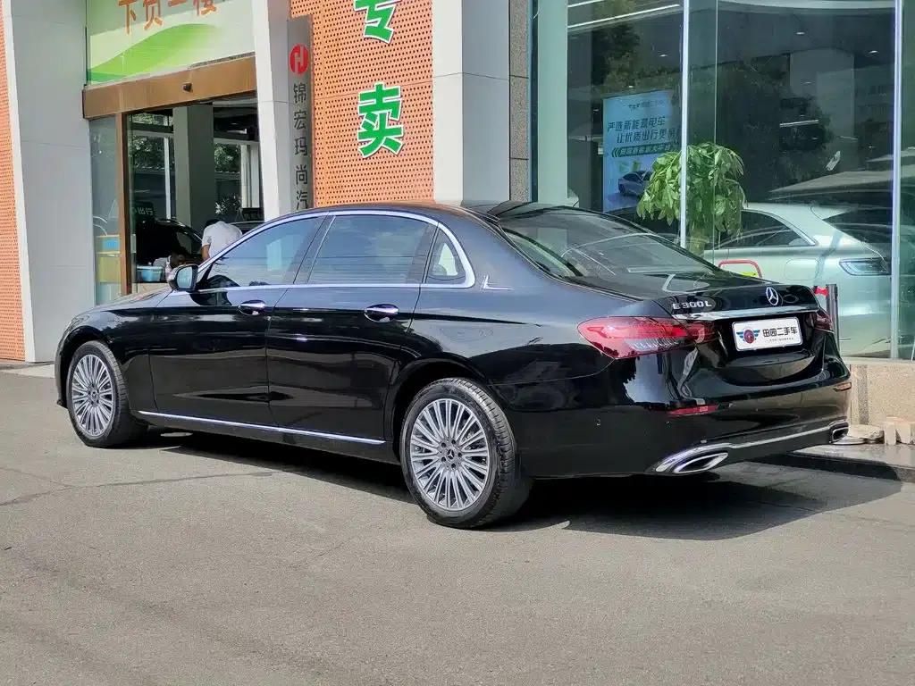 Mercedes-Benz E-Class 2022 Facelift E 300 L Luxury — миниатюра 4