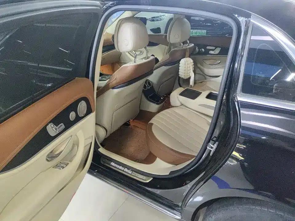 Mercedes-Benz E-Class 2022 Facelift III E 300 L Luxury — миниатюра 8