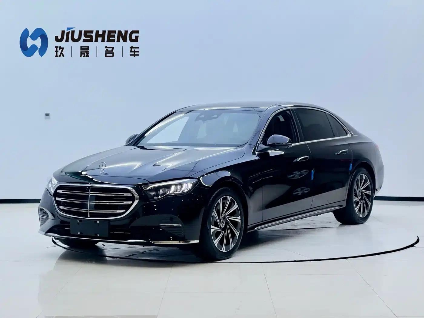 2025 Mercedes-Benz E-Class E 300 L Luxury — миниатюра 1