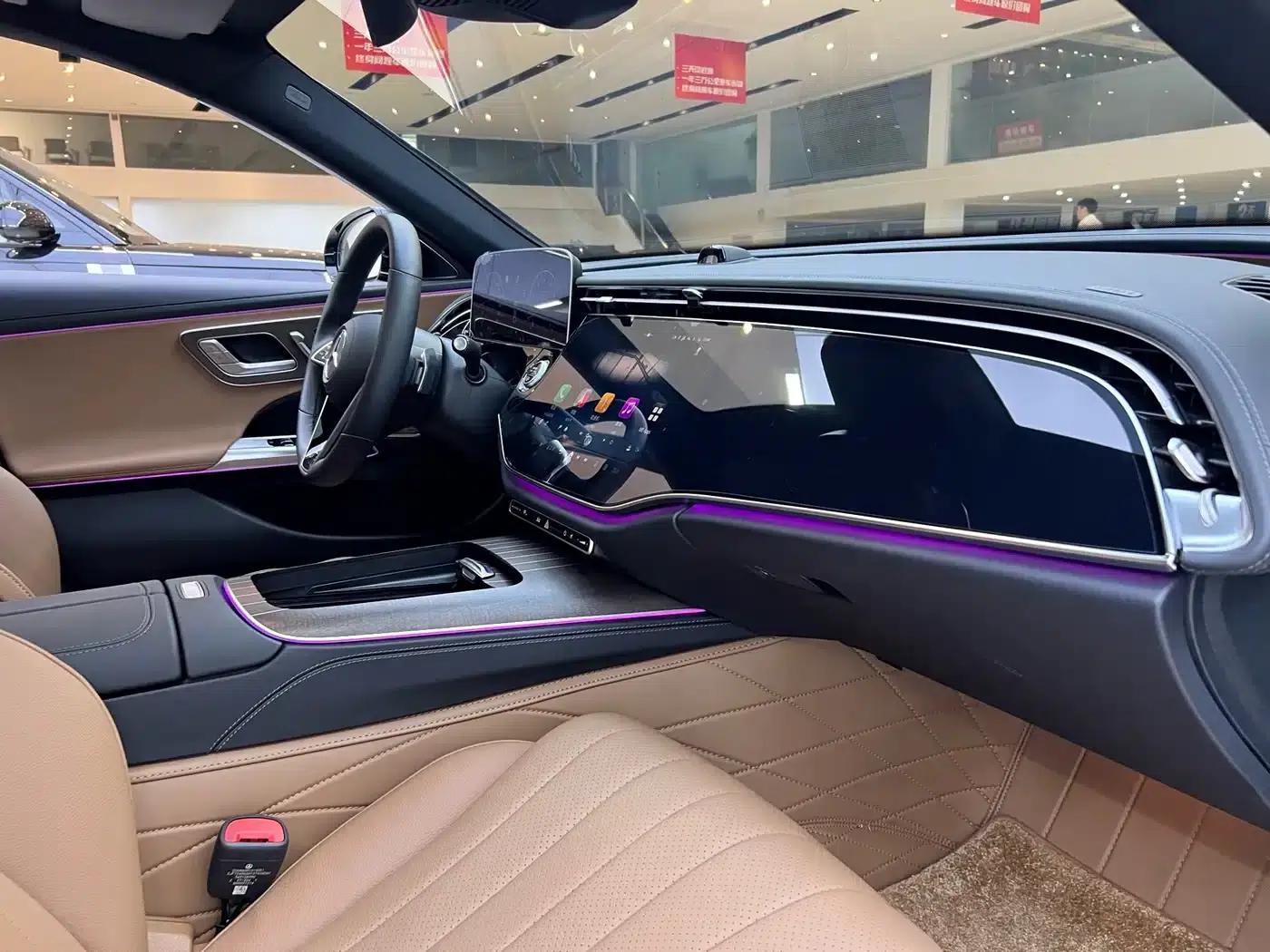 2025 Mercedes-Benz E-Class E 300 L Luxury — миниатюра 11