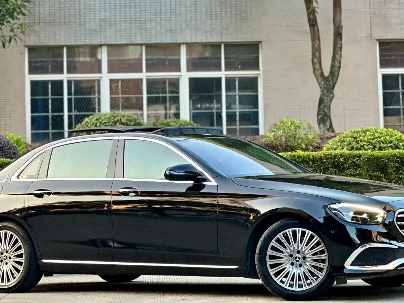 Mercedes-Benz E-Class 2021 E 300 L Fashion Edition — миниатюра 4