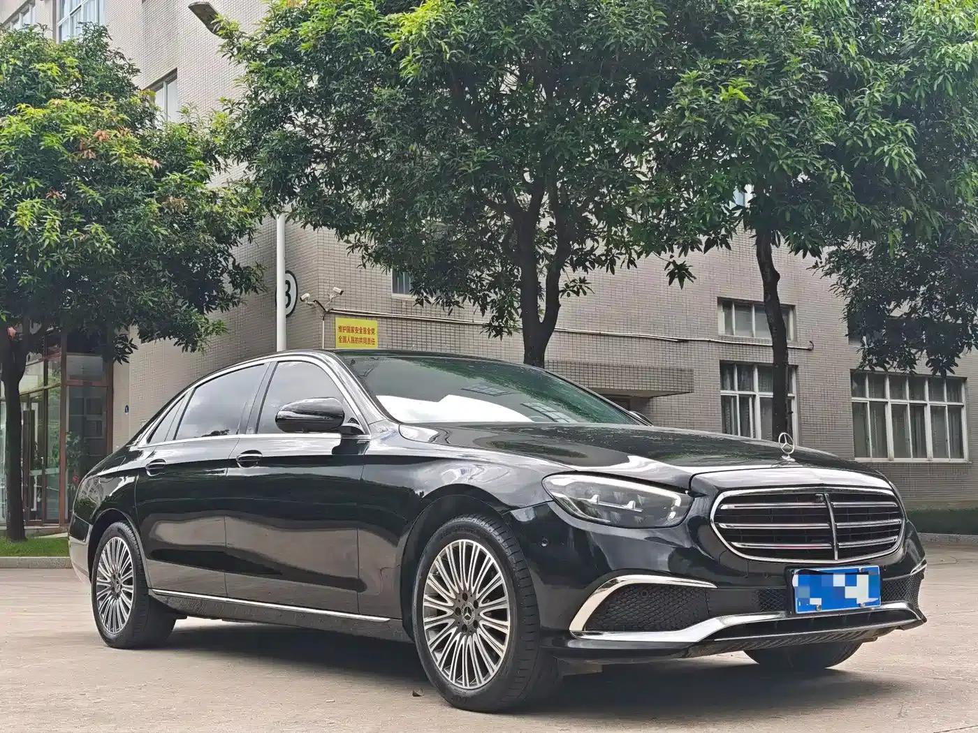 Mercedes-Benz E-Class 2023 E 300 L Fashion Edition — миниатюра 3