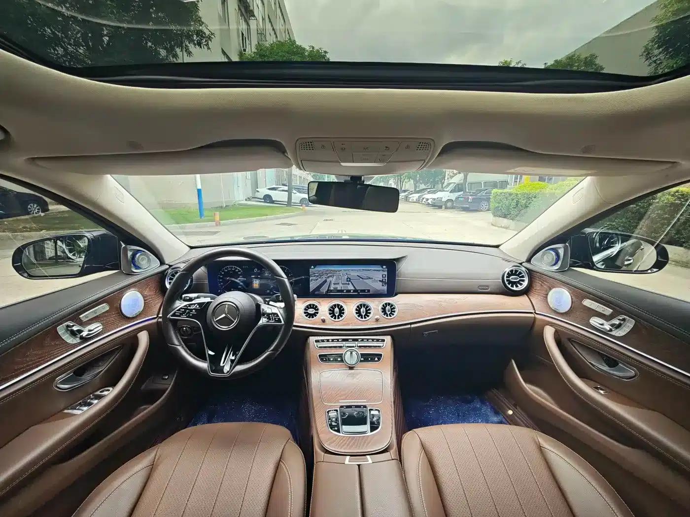Mercedes-Benz E-Class 2023 E 300 L Fashion Edition — миниатюра 8