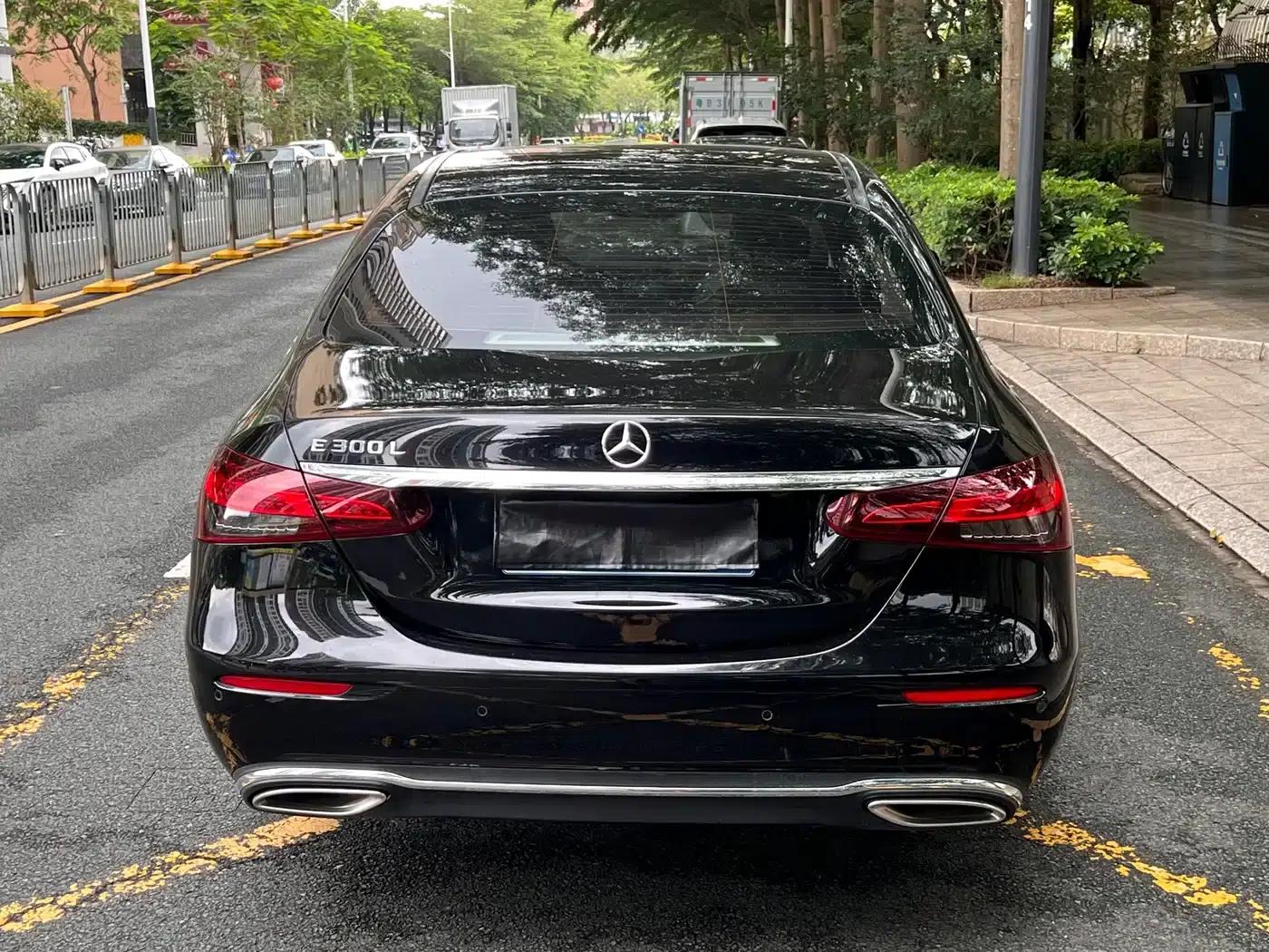 Mercedes-Benz E-Class 2021 E 300 L Fashion Edition — миниатюра 18