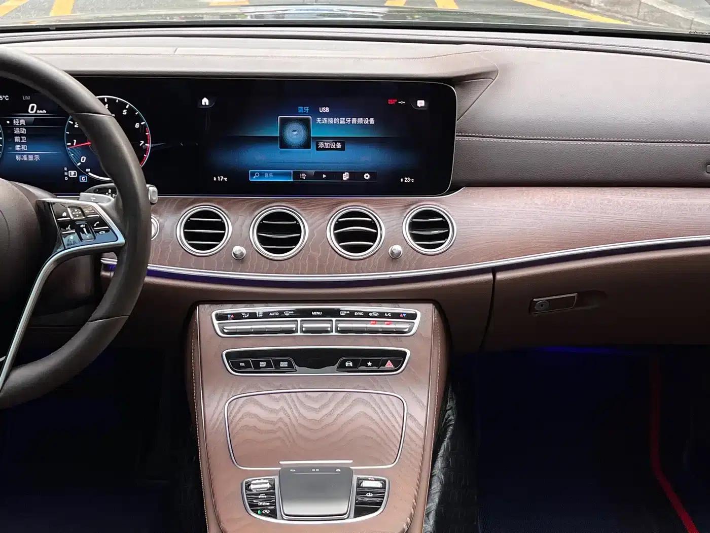Mercedes-Benz E-Class 2021 E 300 L Fashion Edition — миниатюра 11