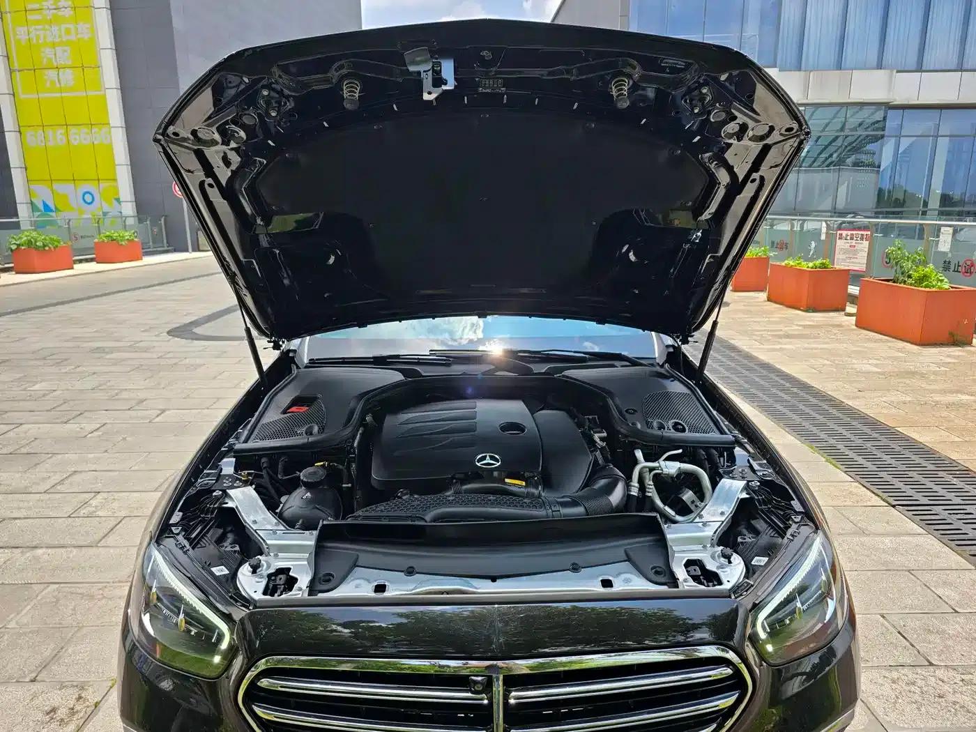 Mercedes-Benz E-Class 2023 Facelift E 300 L Fashion Model — миниатюра 16
