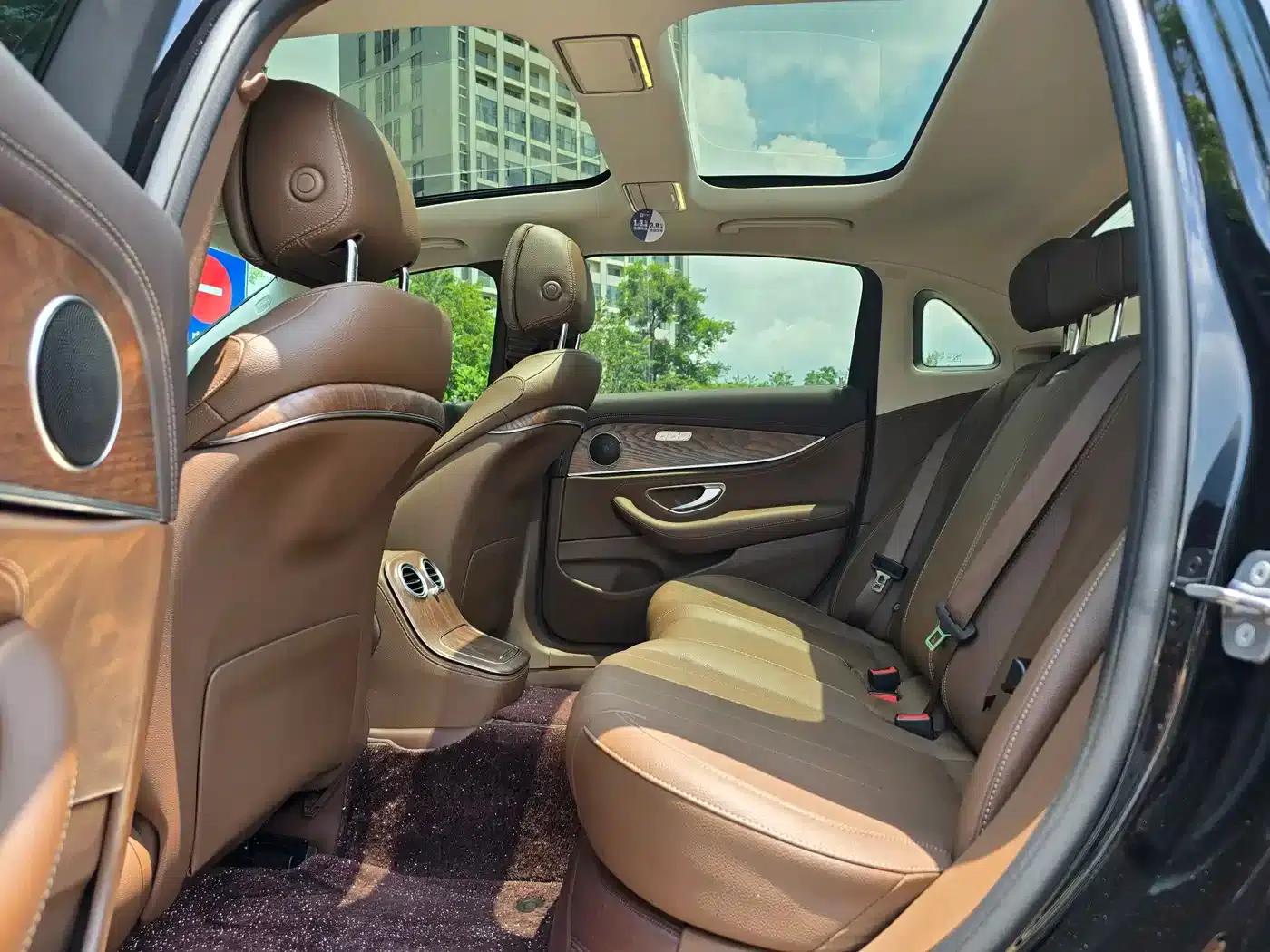 Mercedes-Benz E-Class 2023 Facelift E 300 L Fashion Model — миниатюра 10