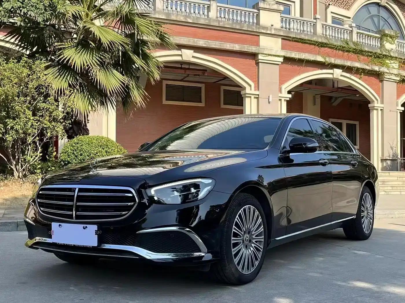 Mercedes-Benz E-Class 2023 E 300 L Fashion Edition — миниатюра 1
