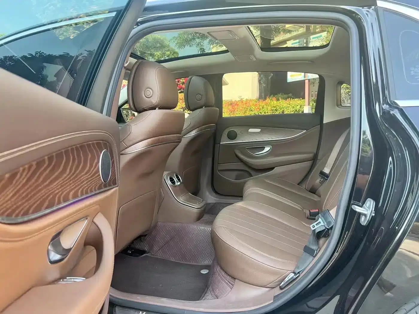 Mercedes-Benz E-Class 2023 E 300 L Fashion Edition — миниатюра 9