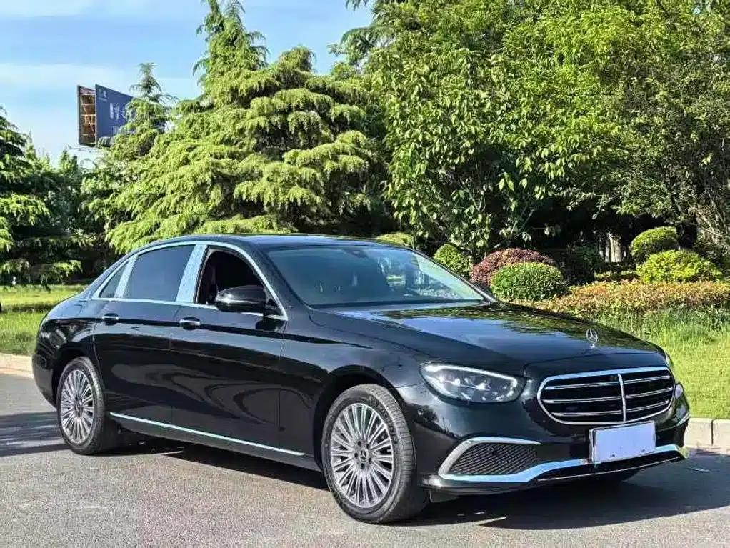 Mercedes-Benz E-Class 2023 E 300 L Fashion Edition — миниатюра 2