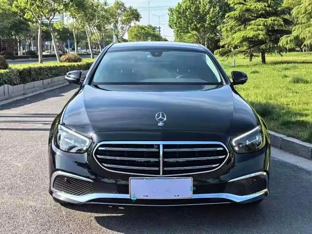 Mercedes-Benz E-Class 2023 E 300 L Fashion Edition — миниатюра 3