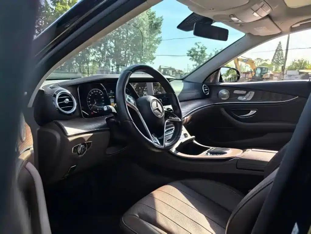 Mercedes-Benz E-Class 2023 E 300 L Fashion Edition — миниатюра 5
