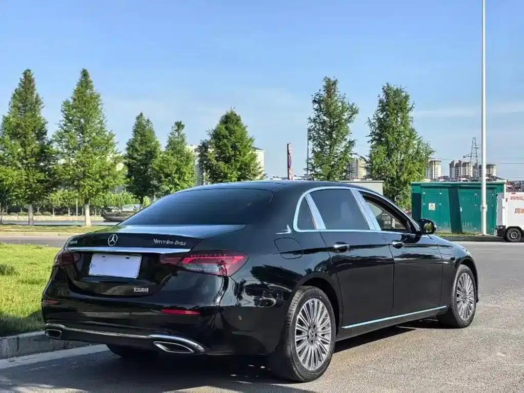 Mercedes-Benz E-Class 2023 E 300 L Fashion Edition — миниатюра 9