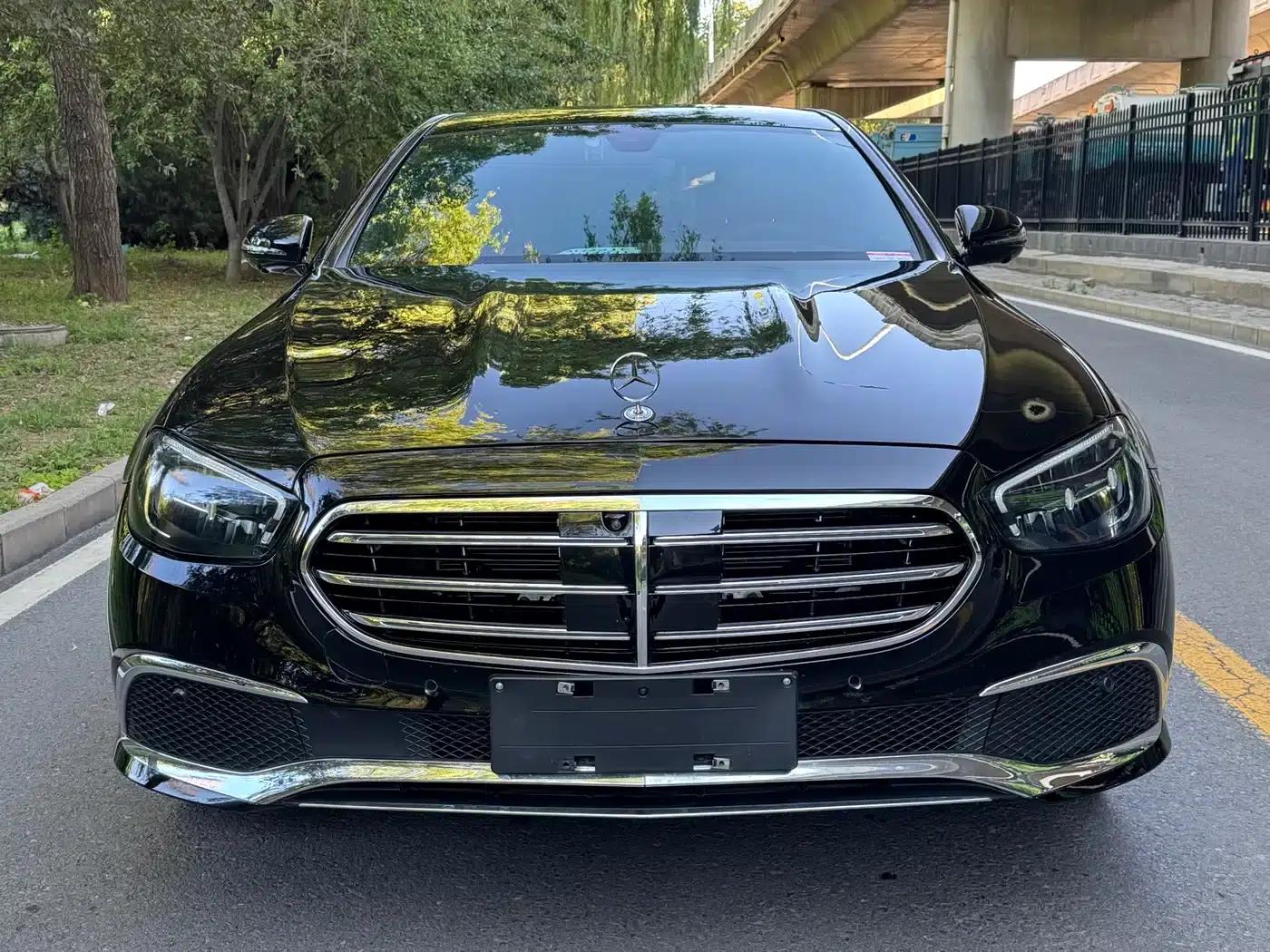 Mercedes-Benz E-Class 2023 E 300 L Sport Luxury — миниатюра 2
