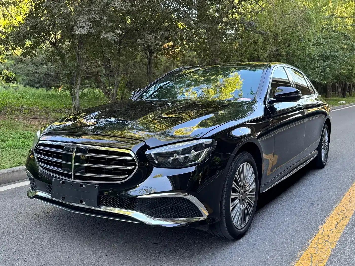 Mercedes-Benz E-Class 2023 E 300 L Sport Luxury — миниатюра 3