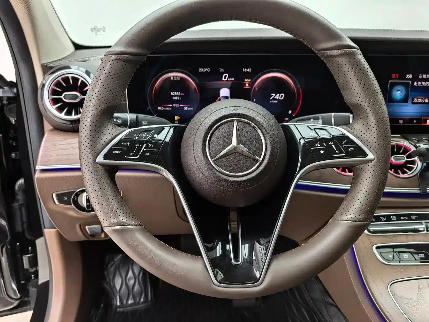 Mercedes-Benz E-Class 2023 E 300 L Fashion Edition — миниатюра 12
