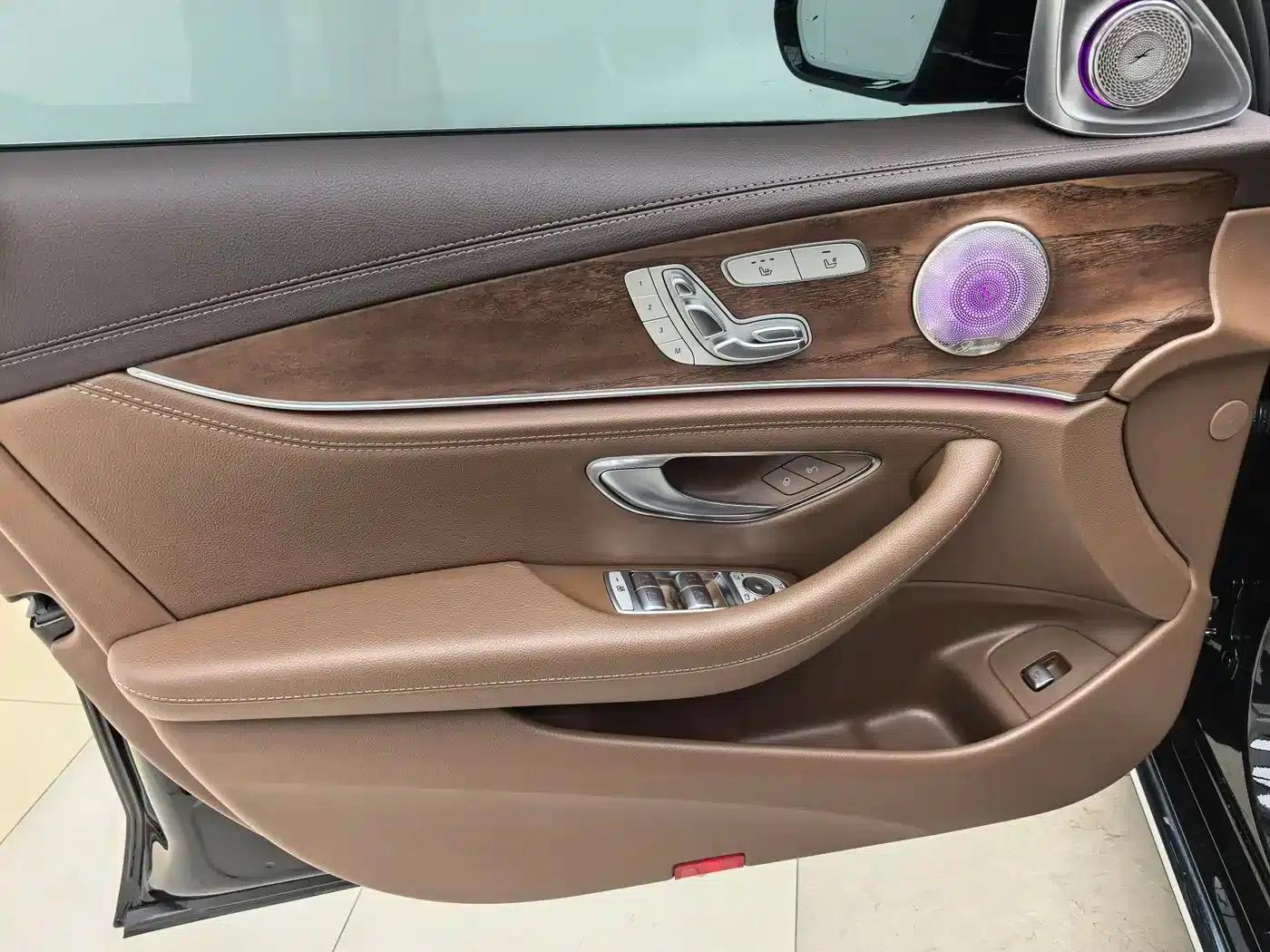 Mercedes-Benz E-Class 2023 E 300 L Fashion Edition — миниатюра 15