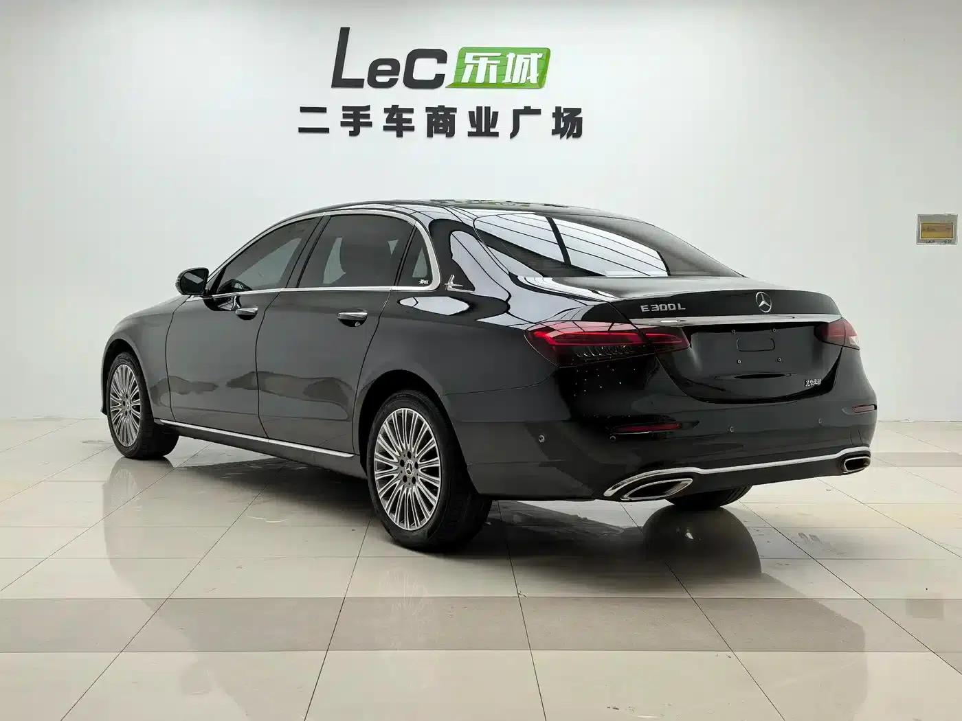 Mercedes-Benz E-Class 2023 E 300 L Fashion Edition — миниатюра 6