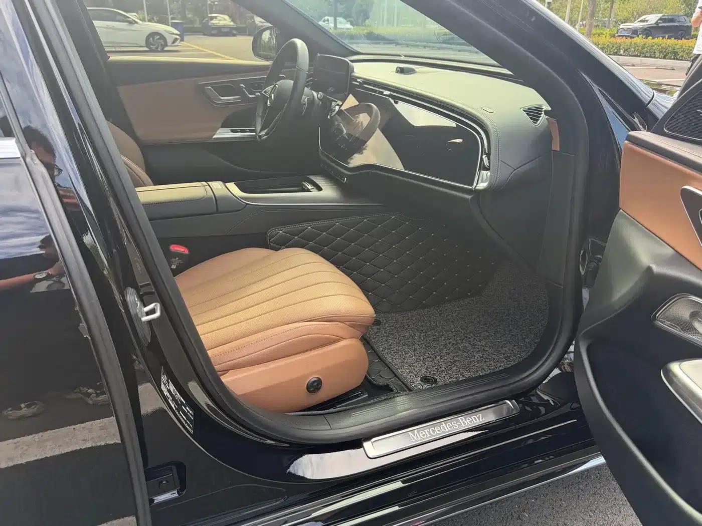 2025 Mercedes-Benz E-Class E 300 L Luxury — миниатюра 8